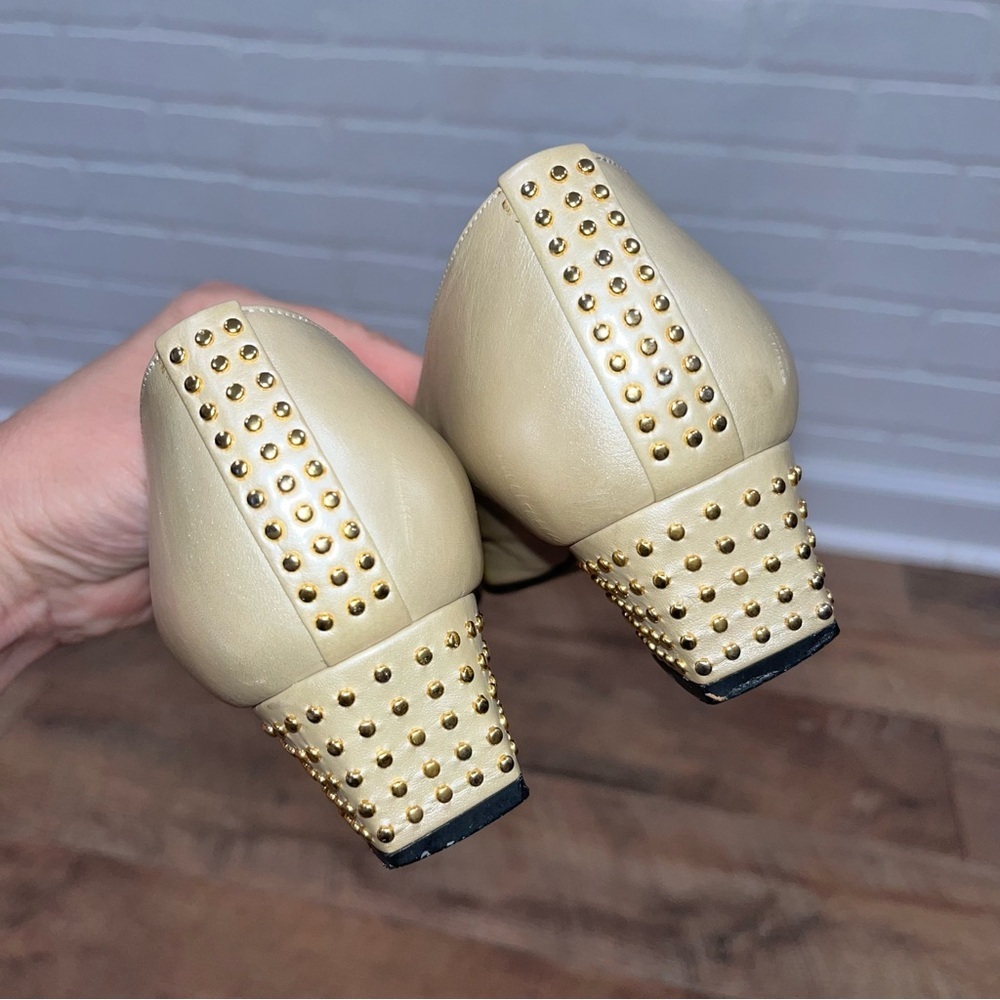 Vintage 80’s Pearlized Stuart Weitzman 1.5” Gold Studded Heels in Ivory